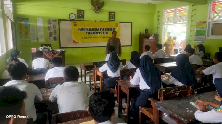 Cegah Hoax dan Bullying, Polres Ngawi Gencar Berikan Binluh ke Sekolah